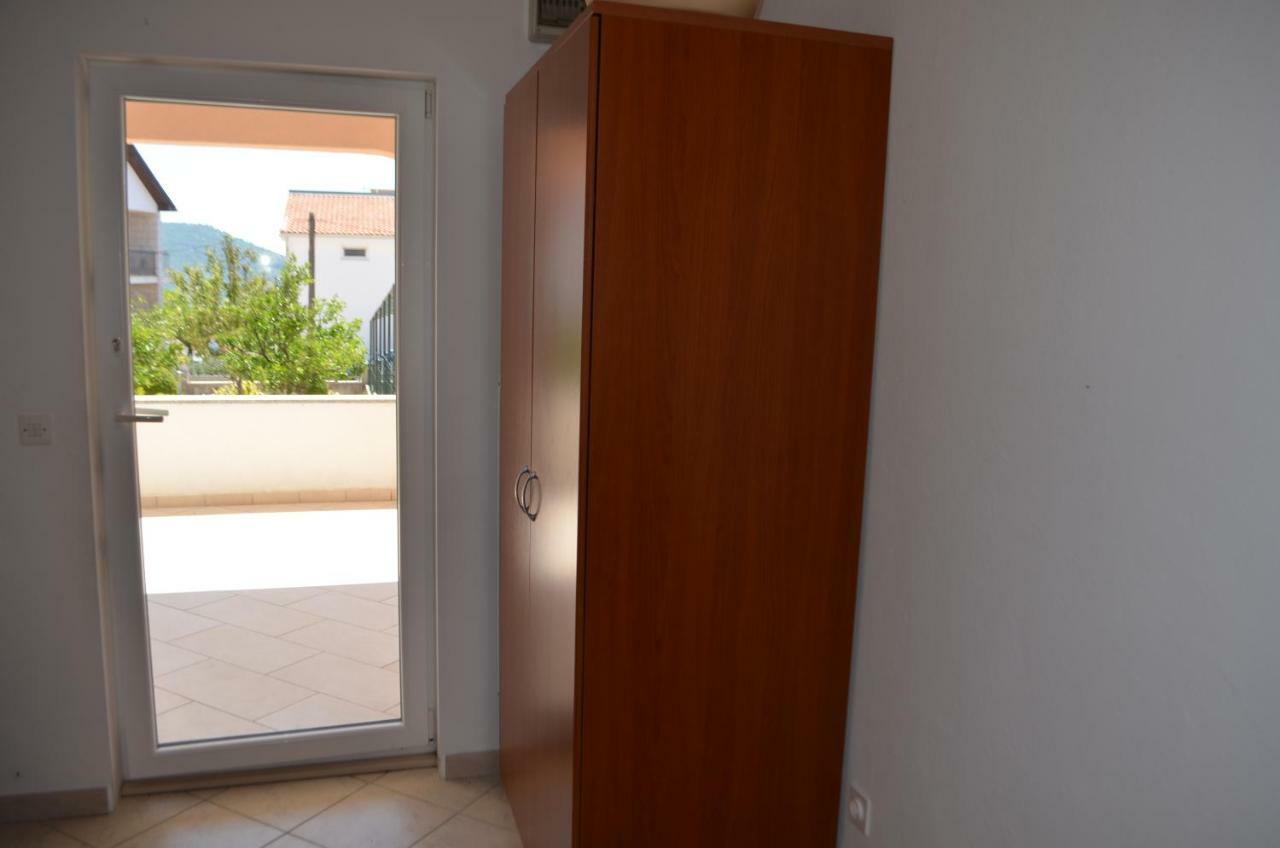 Apartamento Apartman Darica Vid Primošten Exterior foto