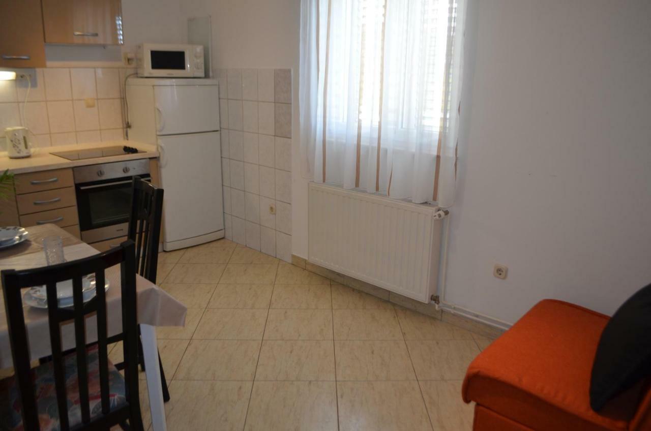 Apartamento Apartman Darica Vid Primošten Exterior foto